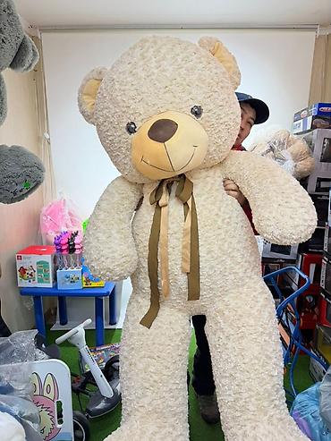 Другой декор и предметы интерьера: Огромный плюшевый мишка От 1000сом и выше - Рост: примерно с человека — 10