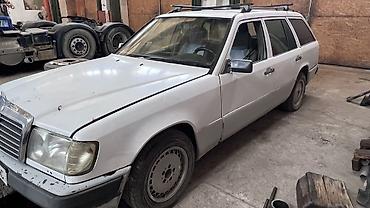 мото мапеь: Mercedes-Benz 220: 1993 г., 2.2 л, Механика, Бензин, Универсал — 1