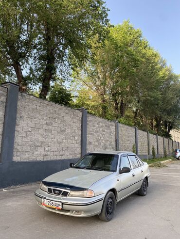 Daewoo: Daewoo Nexia: 2007 г., 1.6 л, Механика, Бензин, Седан