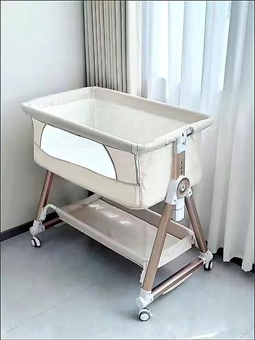 4 moms: Детская прикроватная колыбель-люлька на колесах - имеется пеленьный — 1