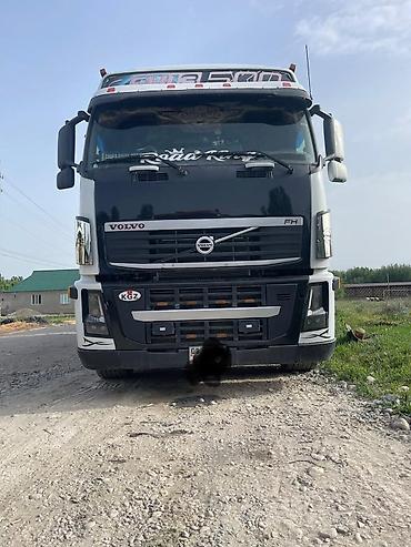Тягачи: Тягач, Volvo, 2005 г., Без прицепа — 2
