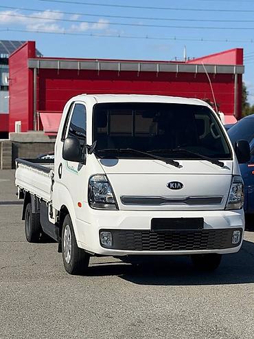 кия бонго3: Kia Bongo — компактный бортовой грузовик с двухдверной кабиной и — 3