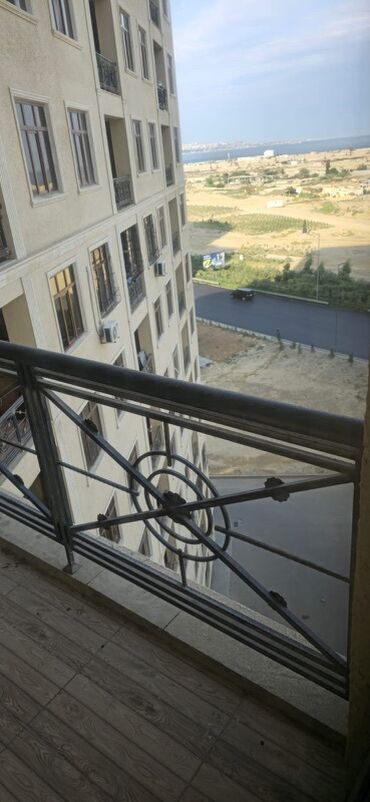 Yeni tikili: Bayıl, 3 otaqlı, Yeni tikili, m. İçərişəhər, 150 kv. m — 2