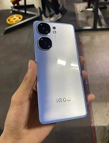 Уюлдук телефондор жана аксессуарлар: Vivo iQOO Neo, Жаңы, 256 ГБ, түсү - Көк, 2 SIM — 2