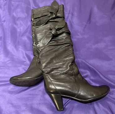 детские валенки котофей: Qadın üçün 2 cüt dəri çəkmə dəsti 1) Yüksək dabanlı model - Rəng