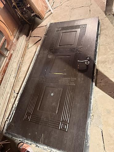 Arakəsmə qapılar: Taxta və metal qapılar dəsti kiraye ev tiken heyetde otqq tikenlere — 2