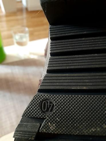 Gležnjače: Gležnjače, Aldo, 40 — 7