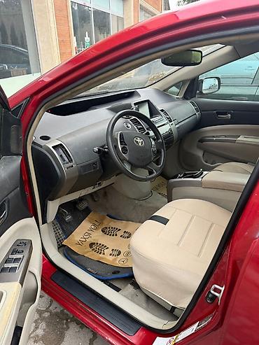 Toyota: Toyota Prius: 1.5 l | — 6