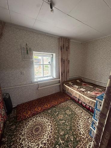 продаю дом с ак жол: 3 комнаты, 45 м², 12 соток, Кара-Балта, Собственник — 7