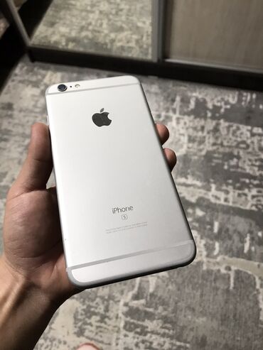 Apple iPhone: IPhone 6s Plus, Б/у, 16 ГБ, Серебристый, Зарядное устройство, Чехол, Коробка, 73 %