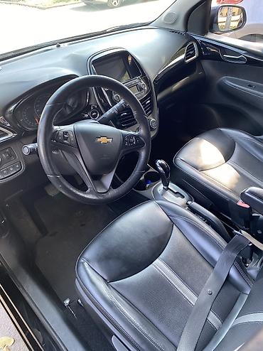 Продажа авто: Chevrolet Spark: 2018 г., 1 л, Автомат, Бензин, Хэтчбэк — 6