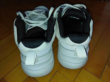 harry potter sat 1: Nike muške patike – bele sa crnim detaljima (model sa Nike Swoosh sa — 4