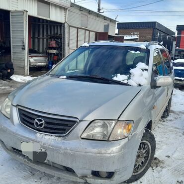 в росрочку авто: Mazda 2: 2001 г., 2 л, Механика, Бензин, Минивэн