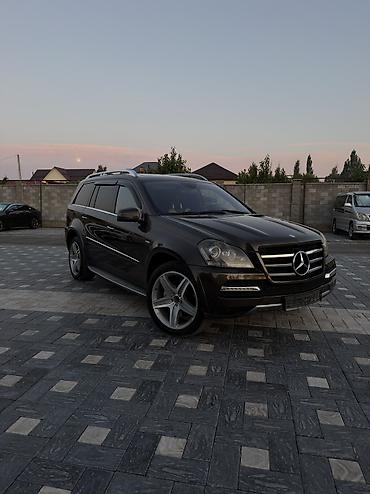 Транспорт: Mercedes-Benz GL-Class: 2011 г., 5.5 л, Автомат, Бензин, Внедорожник — 1