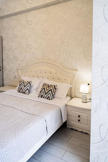 Посуточная аренда квартир: 2 комнаты, Душевая кабина, Постельное белье, Кондиционер — 4