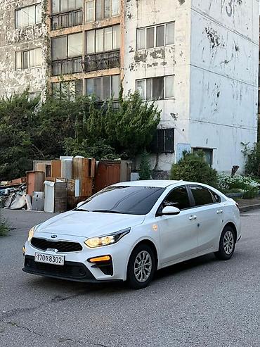 Kia Cerato: 2021 г., Седан