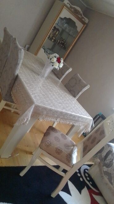 yazi stolu islenmis: Qonaq otağı üçün, İşlənmiş, Açılmayan, Dördbucaq masa, 6 stul, Azərbaycan