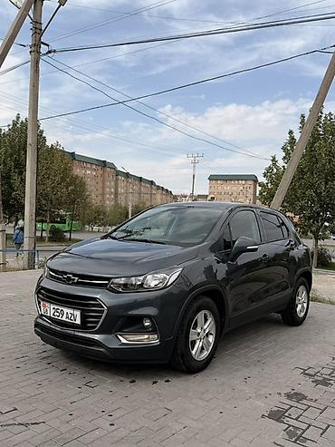 Продажа авто: Chevrolet Trax: 2021 г., 1.4 л, Автомат, Бензин, Кроссовер — 3