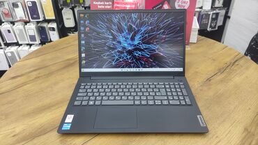 Lenovo: Lenovo 15.6 ", Intel Core i3, 256 GB