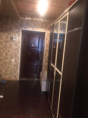 Uzunmüddətli kirayə mənzillər: Razində (Akkorda) 19 mertebeli binanın 15-ci mərtəbəsində ümumi sahəsi — 6