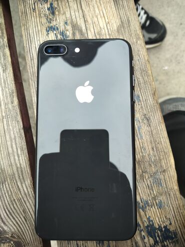 Apple iPhone: IPhone 8 Plus, Б/у, 256 ГБ, Черный, 100 %