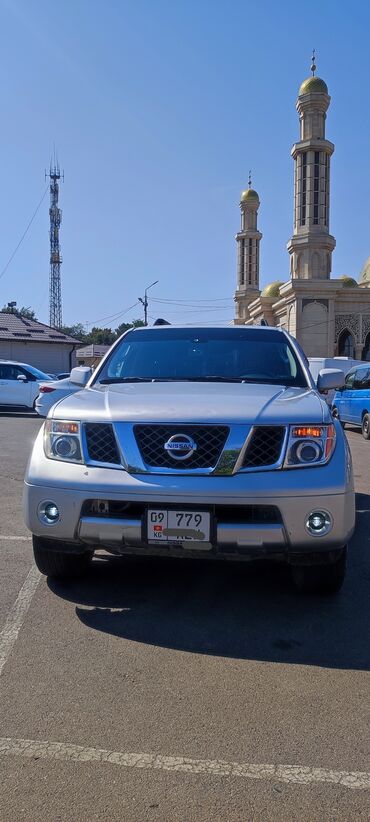 Nissan: Nissan Pathfinder: 2005 г., 4 л, Автомат, Газ, Внедорожник