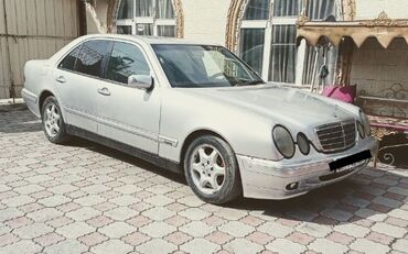 Mercedes-Benz: Mercedes-Benz E 220: 1996 г., 2 л, Механика, Бензин, Седан