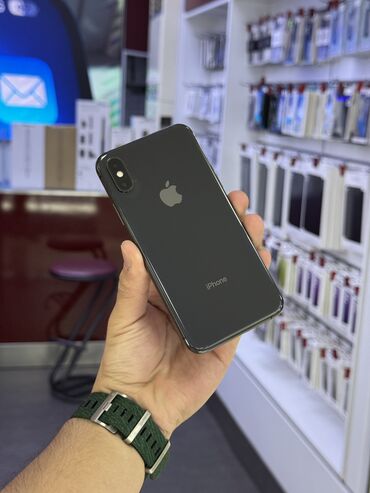 Apple iPhone: IPhone Xs, Б/у, 256 ГБ, Защитное стекло, Чехол, В рассрочку, 90 %