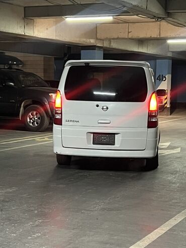 Nissan: Nissan Serena: 2003 г., 2 л, Автомат, Газ, Минивэн — 17