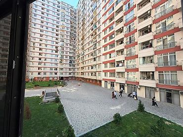 ofisler: Yasamal rayonunda, 20 Yanvar metrosunun yaxınlığında, sıx yaşayış — 2