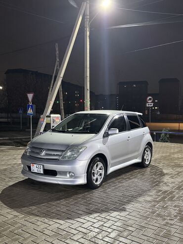 Toyota: Toyota ist: 2002 г., 1.5 л, Автомат, Бензин — 6