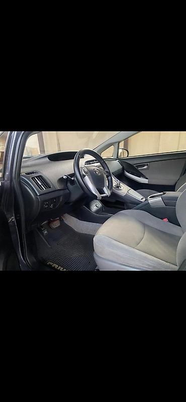 рав4 парктроники: Toyota Prius: 2012 г., Автомат, Гибрид, Хэтчбэк — 2