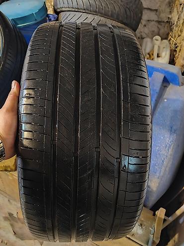minus disk: İşlənmiş Şin Hankook 275 / 40 / R 18 — 3