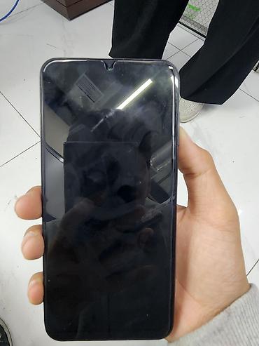 xiaomi 13c: Samsung Б/у, 128 ГБ, цвет - Фиолетовый, 2 SIM — 2
