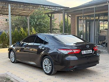 pirelli p zero: Toyota Camry: 2019 г., 2.5 л, Автомат, Гибрид, Седан — 3