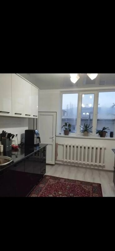продаю дом село кара жыгач: 60 кв. м, 3 бөлмө, Сарай, Жертөлө, ороо, Забор, тосулган