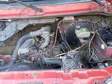 мерседес т 1: Mercedes-Benz 208D фургон - Тип: цельнометаллический грузовой фургон — 5