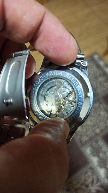 Qol saatları: İşlənmiş, Qol saatı, Omega, rəng - Gümüşü — 9