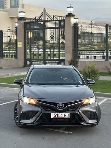 avalon 2017: Toyota Camry: 2021 г., 2.5 л, Автомат, Бензин, Седан — 2