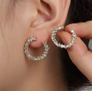 pepco nova varos: Hoop earrings