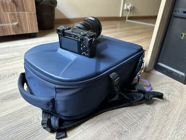 fotoaparat çantası: Sony A6500 (body, monitorda ciziqlar var) Çanta 200 manata alınıb
