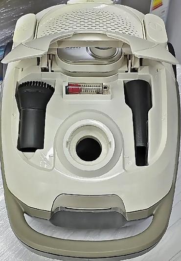 case logic: Пылесос Midea VCB MB09MEWH ﻿Пылесос Midea VCB МВО9MEWH — это — 4