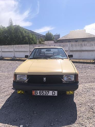 deu labo: Москвич 2141: 1990 г., 1.5 л, Механика, Бензин, Хэтчбэк — 2
