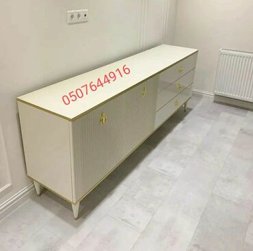 TV altlığı: Yeni, Düz TV altlığı, Polkalı, Laminat, Azərbaycan — 6