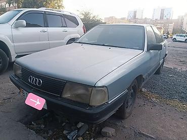 c 220: Audi 100: 1989 г., 2 л, Механика, Бензин, Седан — 1