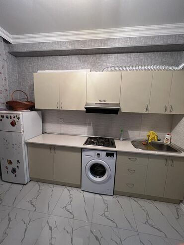 Uzunmüddətli kirayə mənzillər: Yasamal Rayon Müstəqillik küçəsi 3 Saylı Asan Xidmətin arxası Mida — 4