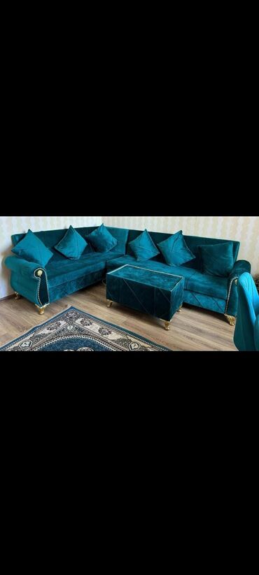Otaq bitkiləri: Künc divan