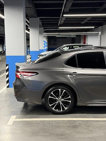 консоль камри: Toyota Camry: 2020 г., 2.5 л, Автомат, Бензин, Седан — 3