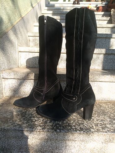 cizme kupujemprodajem: High boots, 39