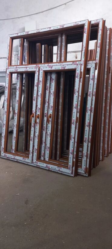 Plastik pəncərələr: Si̇fari̇şlə plasti̇k -alümi̇ni̇um-şüşə qapi pəncərə. Keyfiyyətli — 9